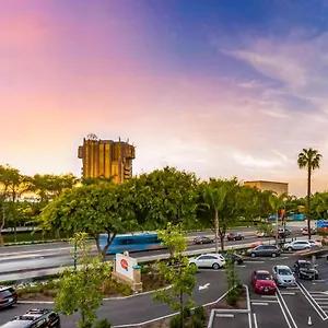 anaheim-plaza-hotel.topanaheimhotels.com/